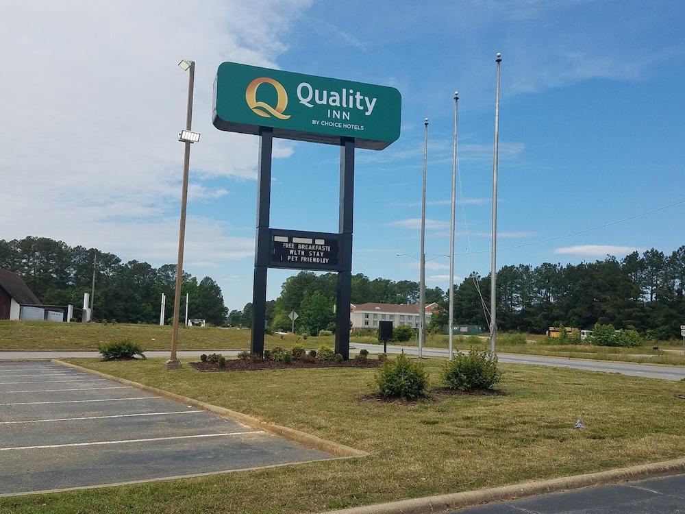 Quality Inn Emporia Exterior foto
