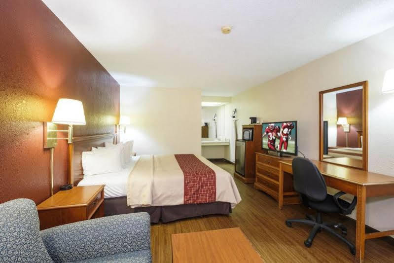 Quality Inn Emporia Exterior foto